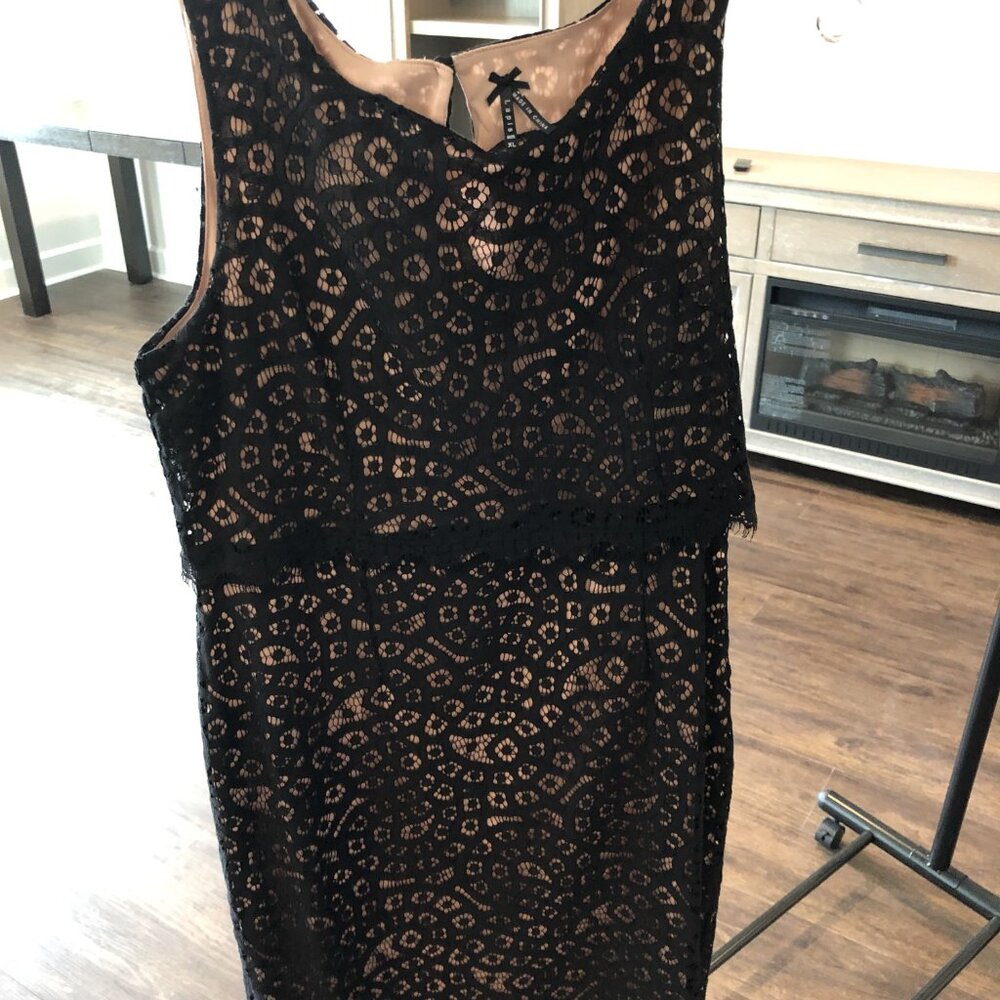 DRESS BLACK AND GOLD MADE BY LAPIS